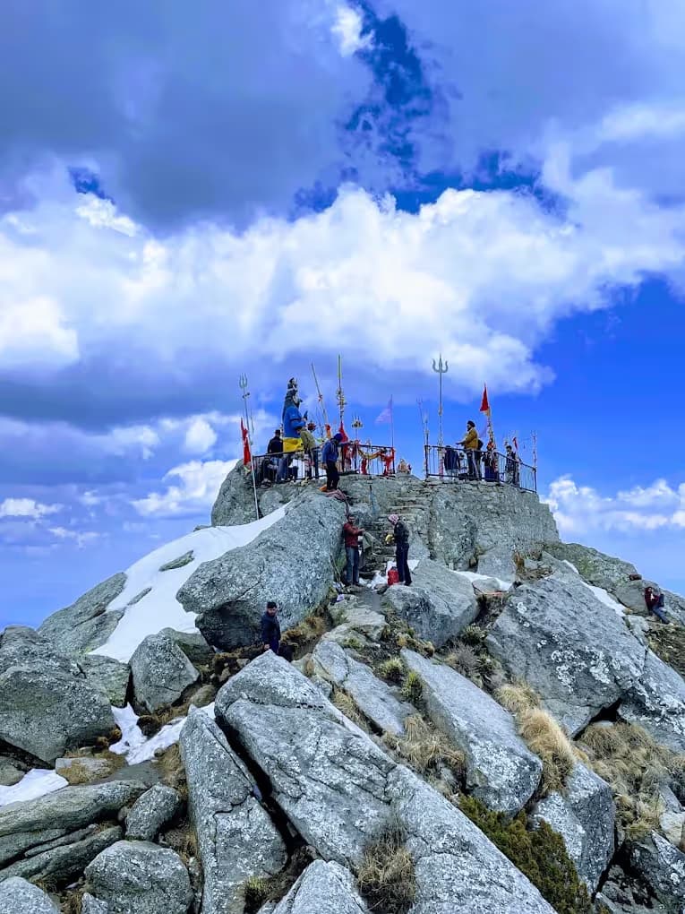 Churdhar Peak Trek 9